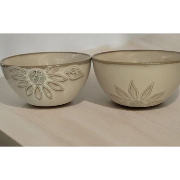 PFALTZGRAFF Daisy Chain Cereal Bowls 6” Diameter 3” Tall Beige Flower Set Of 2 - Picture 1 of 6